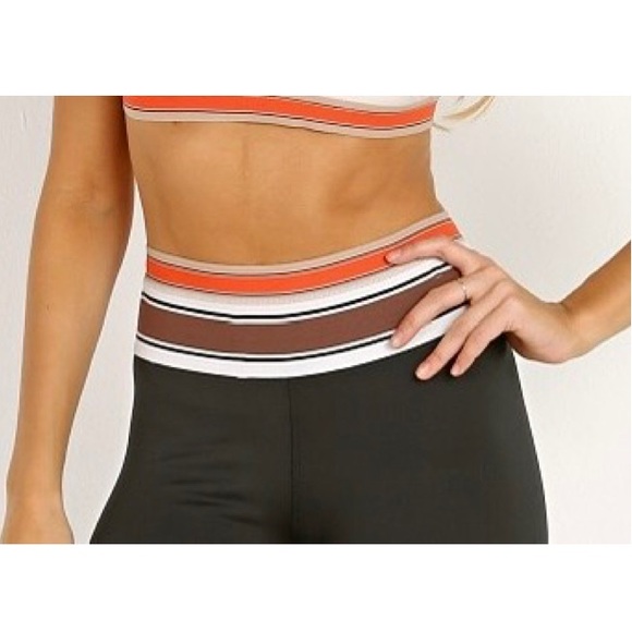 Olympia Vix Black Striped Moto Knee Mid Rise Compression Workout Leggings Small - Picture 5 of 16